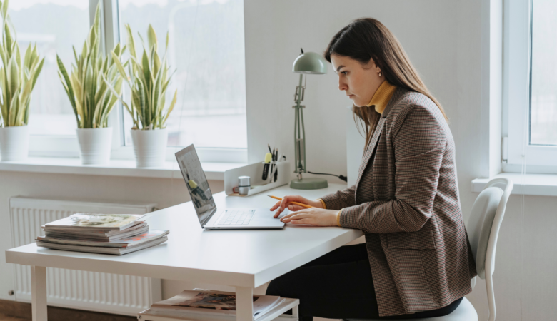 Extensive Homework in Recruitment: How to Create an Assignment That’s Fair and Valuable for Both Sides